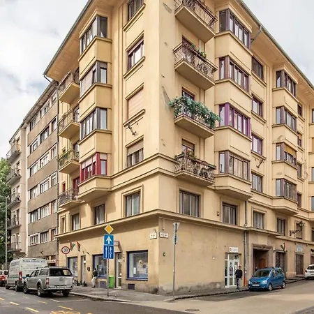 Castle View - New - Romantic