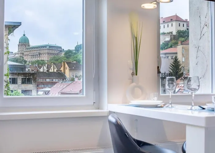 Castle View - New - Romantic