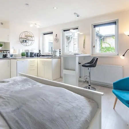 Castle View - New - Romantic *