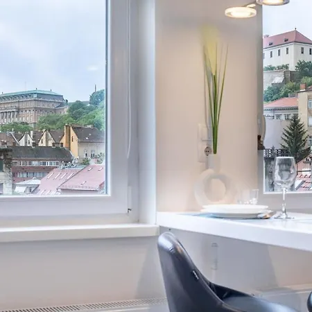 Castle View - New - Romantic