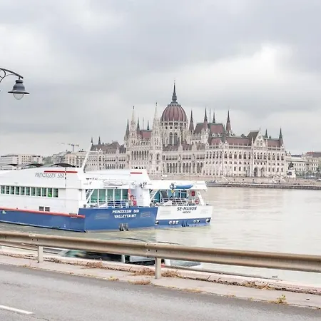 Castle View - New - Romantic Apartamento *