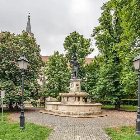 Castle View - New - Romantic Apartamento